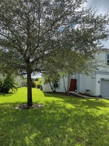 6147 NW Butterfly Orchid Pl, Port St Lucie, Florida 34986