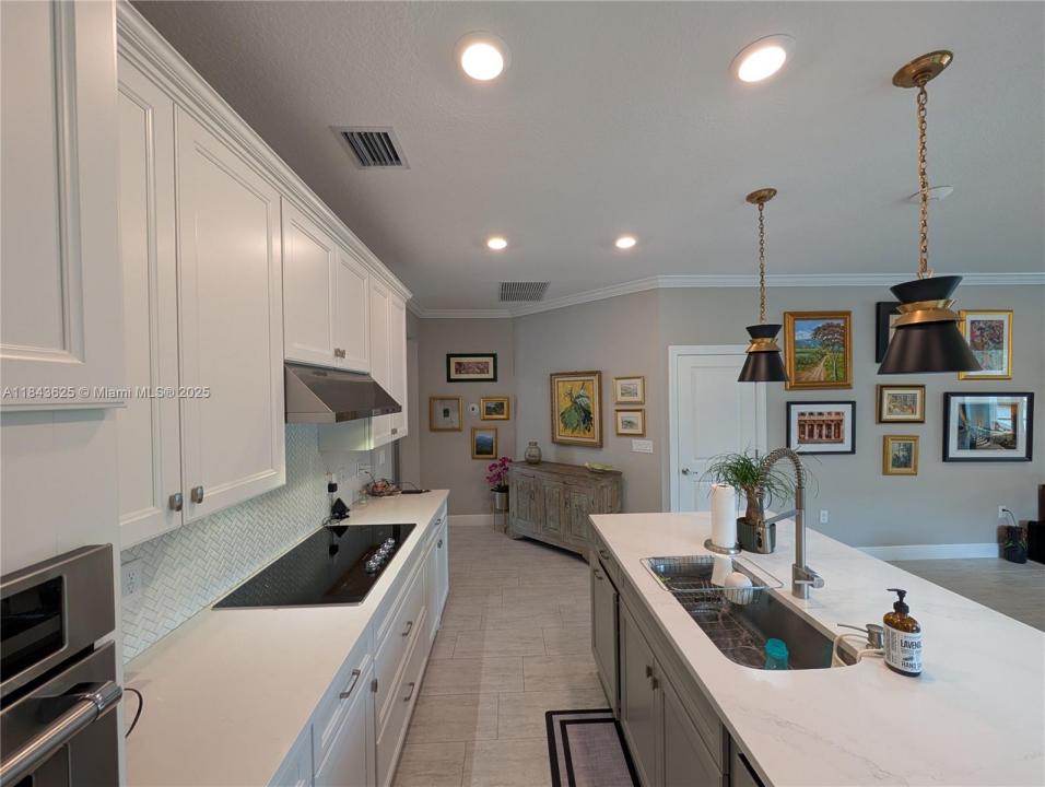 Tamarac, Florida 33321