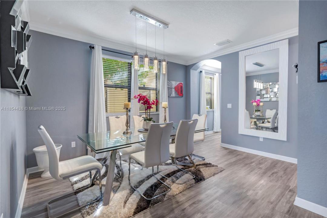6970 Broadland Way, Coconut Creek, Florida 33073, USA