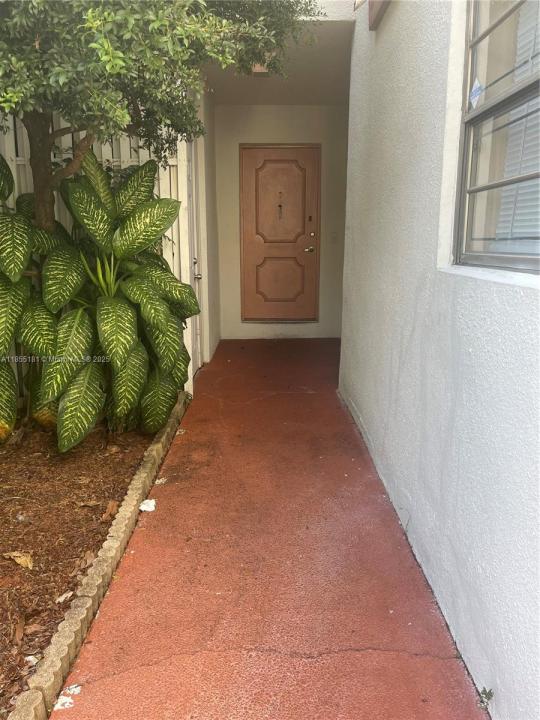 6548 Racquet Club Dr 89, Lauderhill, 佛羅里達州 33319, 美國