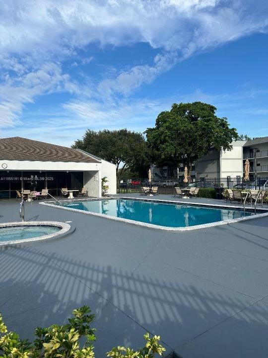 8311 Sands Point Blvd R105, Tamarac, Florida 33321, Estados Unidos