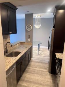 400 N Riverside Dr 106, Pompano Beach, Florida 33062, USA