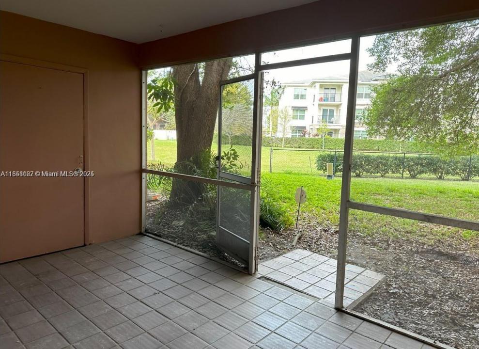 8605 NW 35th Ct G, Coral Springs, 佛罗里达州 33065, 美国