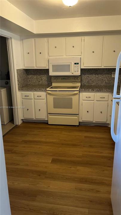 8605 NW 35th Ct G, Coral Springs, 佛罗里达州 33065, 美国