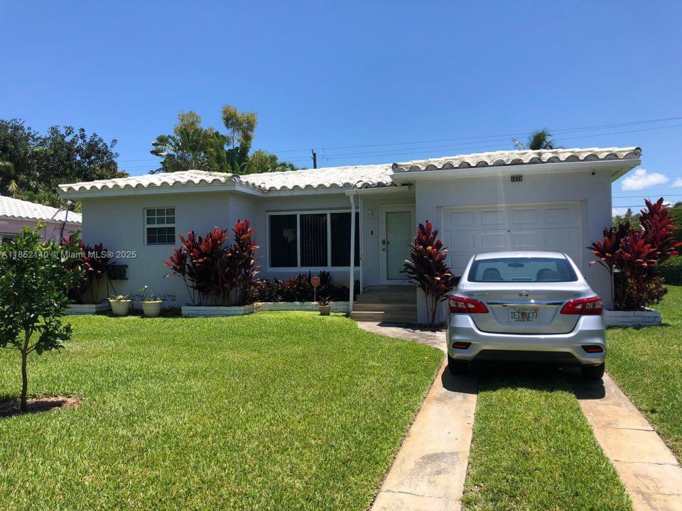 1538 Funston St, Hollywood, 佛罗里达州 33020, 美国