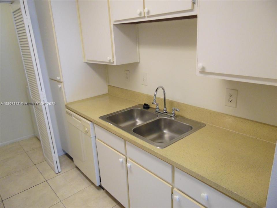 3987 NW 87th Ave 3987, Sunrise, 佛罗里达州 33351, 美国