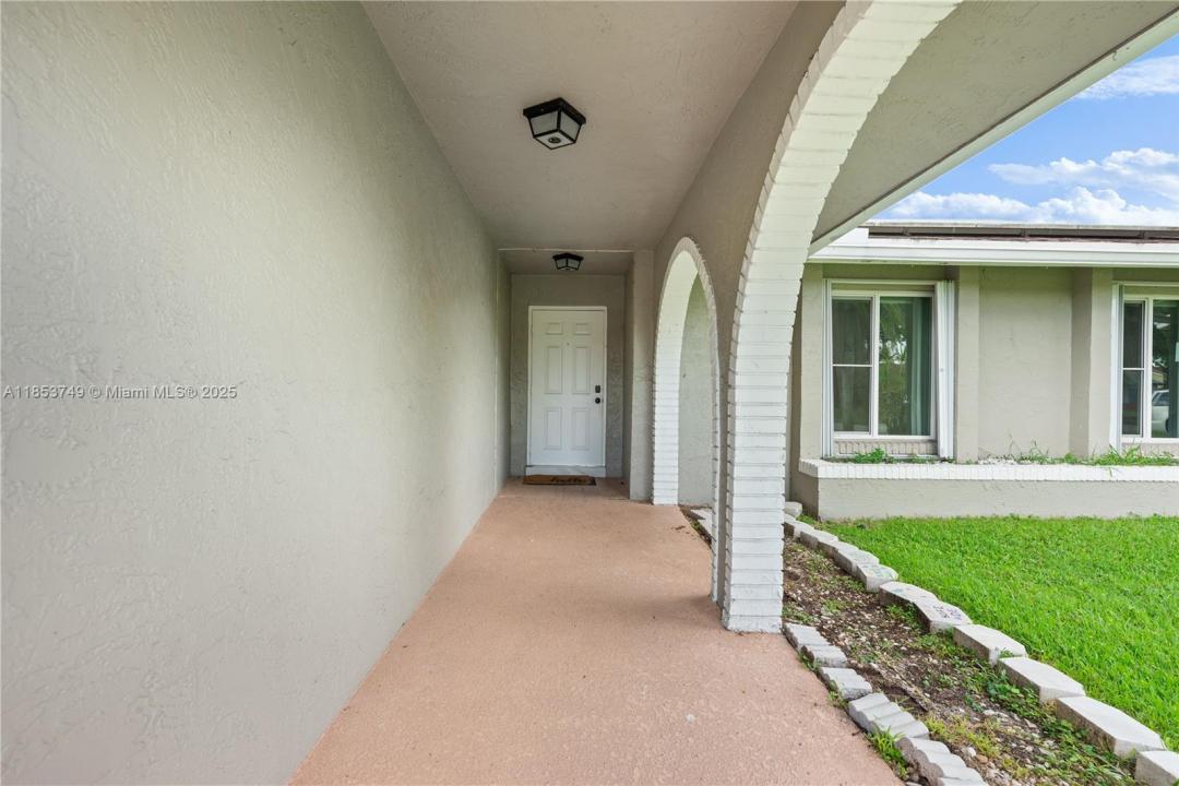10851 NW 26th St, Sunrise, Florida 33322