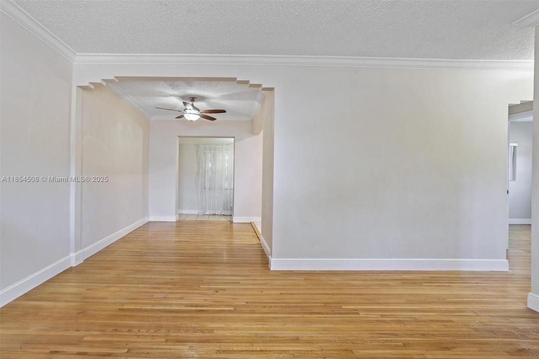 1701 SW 21st St, Miami, 佛羅里達州 33145, 美國