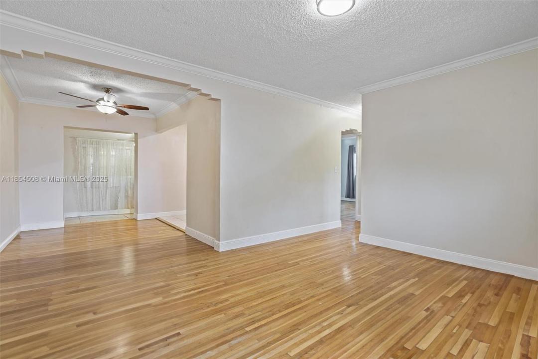 1701 SW 21st St, Miami, 佛羅里達州 33145, 美國
