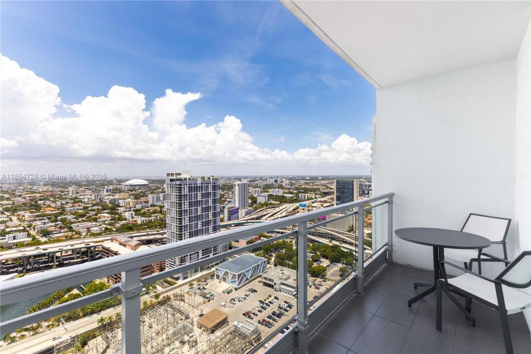 92 SW 3rd St 4206, Miami, Florida 33130