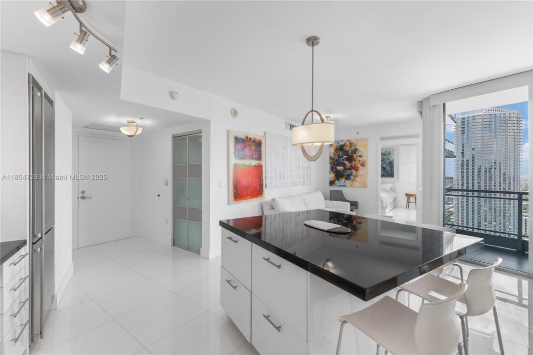 92 SW 3rd St 4206, Miami, Florida 33130