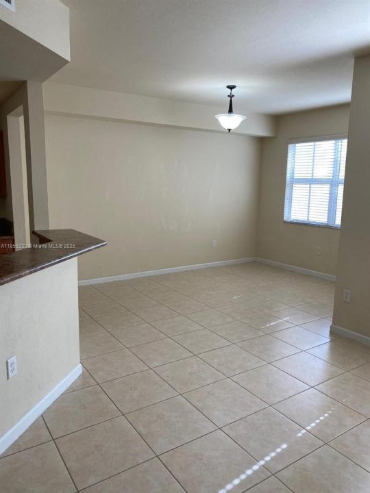 11503 NW 89 ST 207, Doral, Флорида 33178, Соединенные Штаты