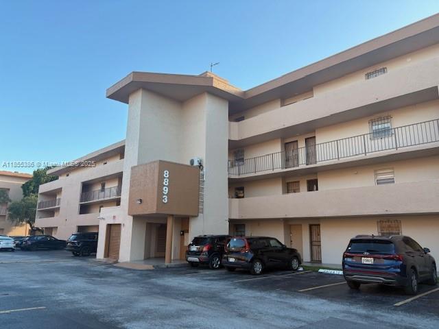 8893 Fontainebleau Blvd 304, Miami, 佛罗里达州 33172, 美国