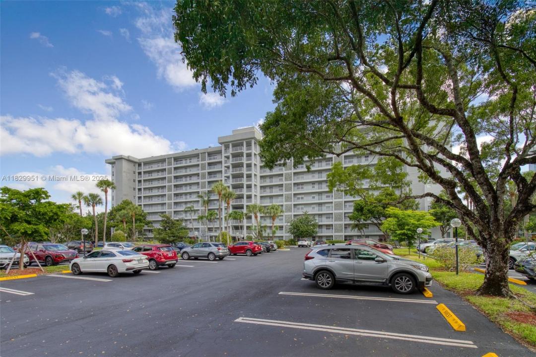 4015 W Palm Aire Dr 506, Pompano Beach, Florida 33069, Estados Unidos