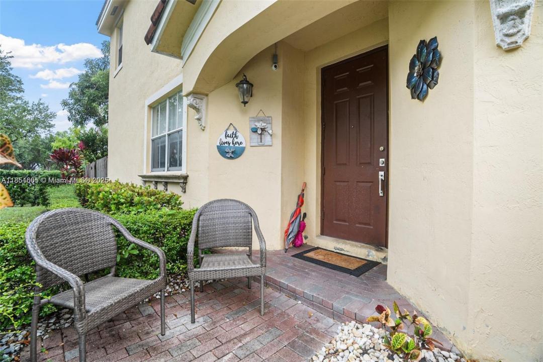 15030 SW 9th Ter, Miami, 佛罗里达州 33194, 美国