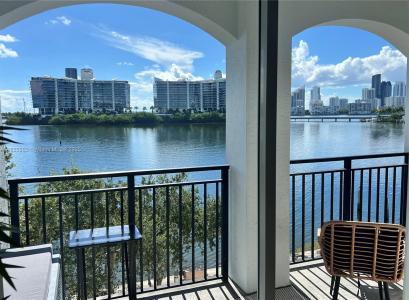 3255 NE 184th St 12407, Aventura, Florida 33160, USA