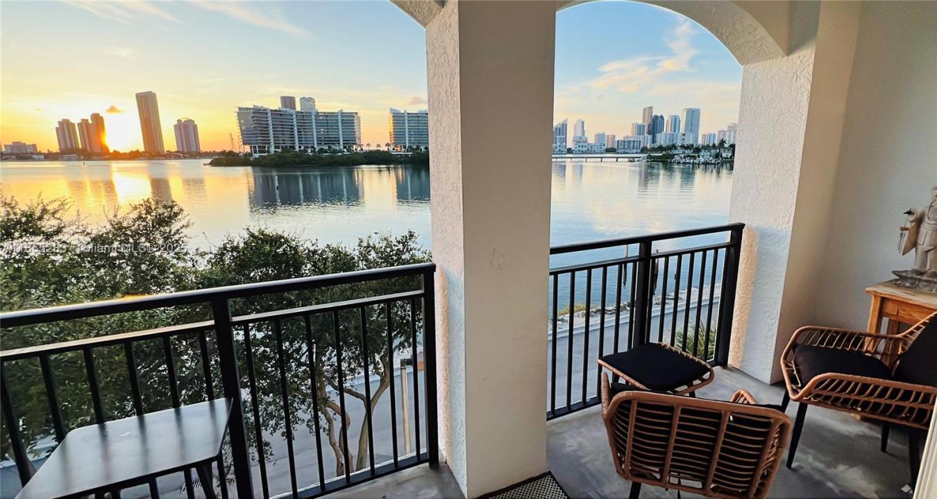 3255 NE 184th St 12407, Aventura, Flórida 33160, Estados Unidos