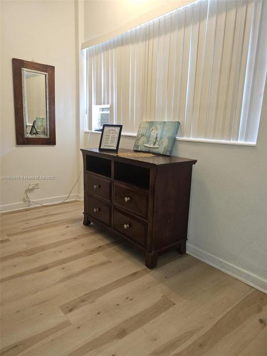 26 Diplomat Pkwy 2325, Hallandale Beach, Florida 33009, Stati Uniti
