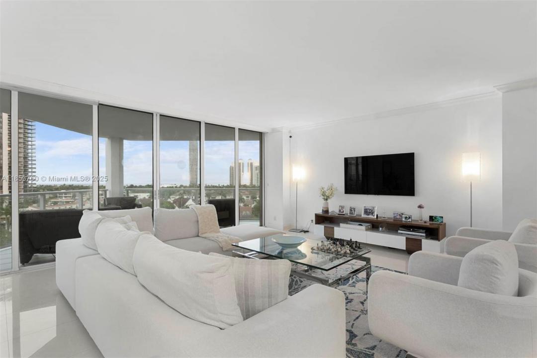 19500 Turnberry Way 7A, Aventura, 플로리다 33180, 미국