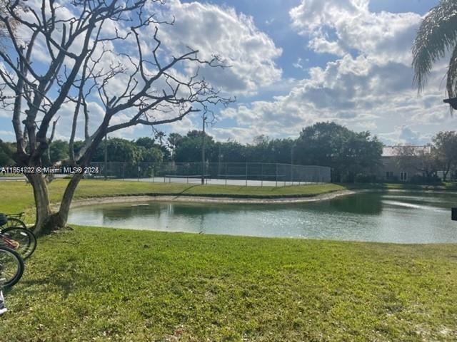 565 Vista Isles Dr 2011, Sunrise, Florida 33325, Amerika Birleşik Devletleri