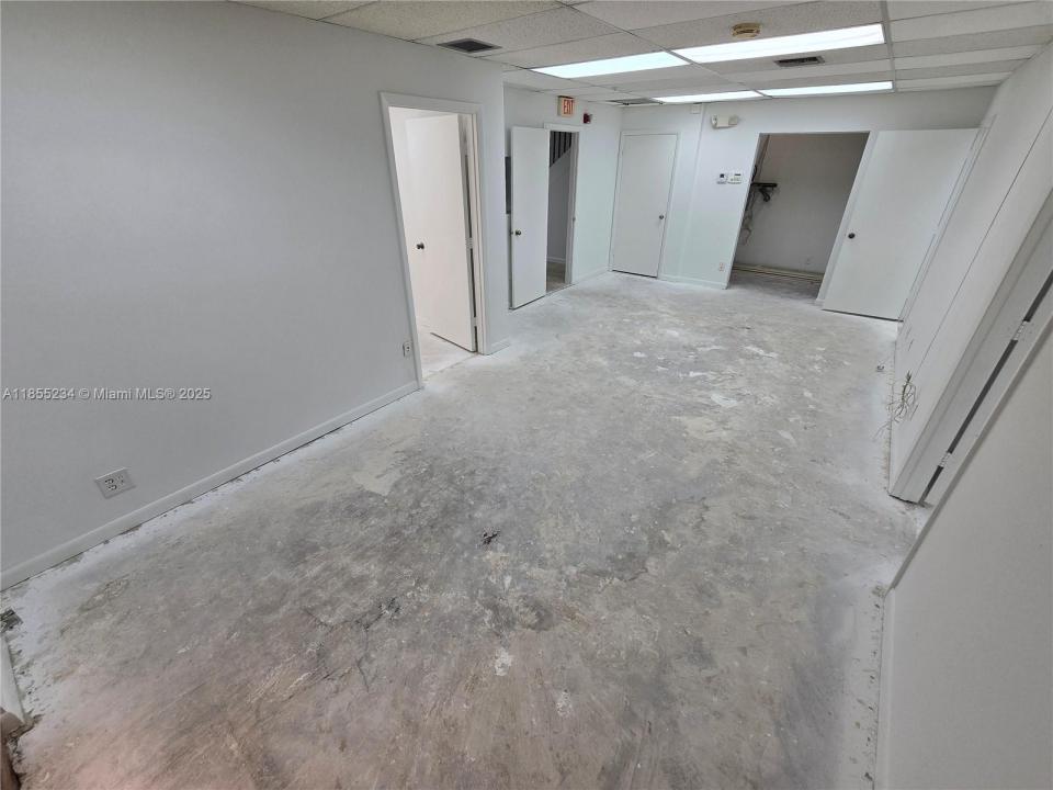 7800 W Oakland Park Blvd 101, Sunrise, Flórida 33351, Estados Unidos