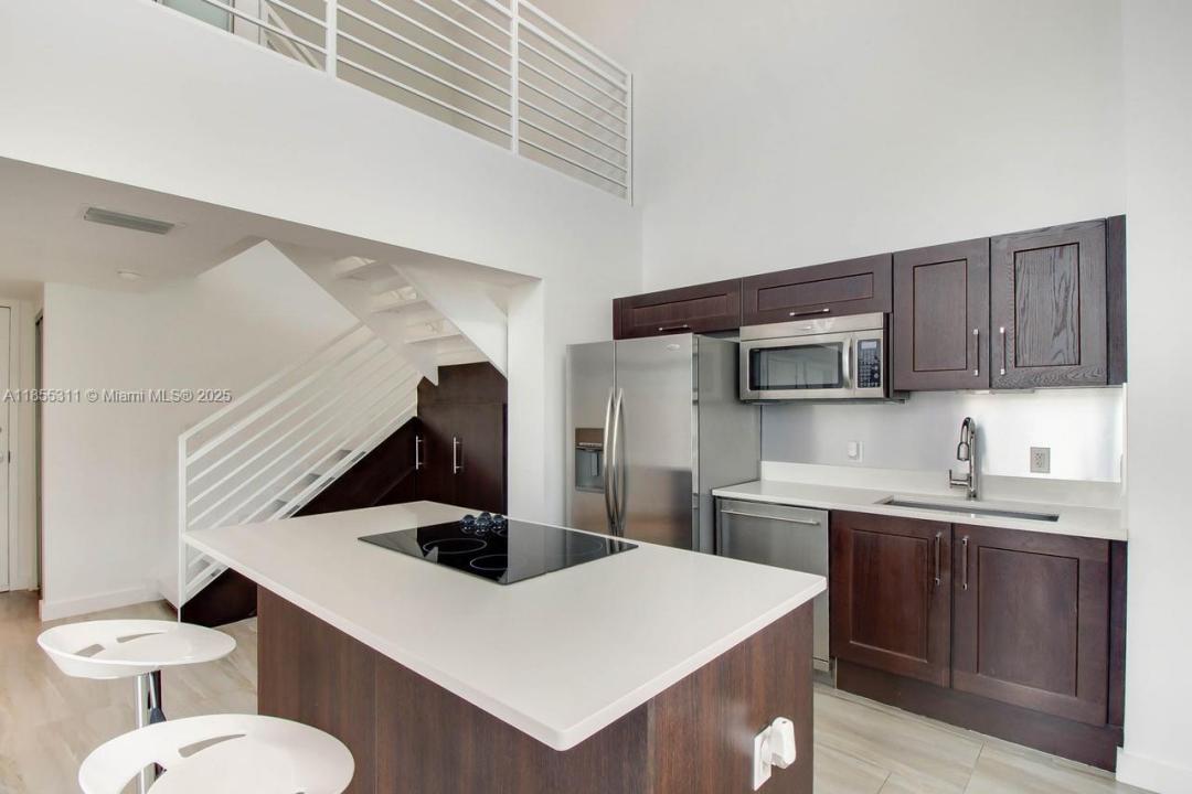 401 Jefferson Ave 6, Miami Beach, פלורידה 33139, ארצות הברית של אמריקה 