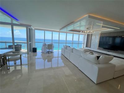 16425 Collins Ave 2016, Sunny Isles Beach, Florida 33160, USA