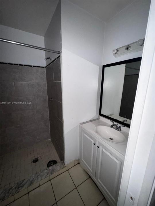 6023 N 10th Ave N 215, Green Acres, Флорида 33463, Соединенные Штаты