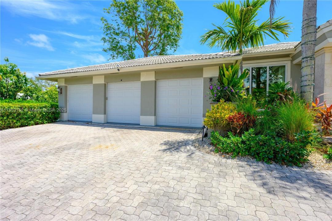 16001 SW 77th Ct, Palmetto Bay, Florida 33157, USA