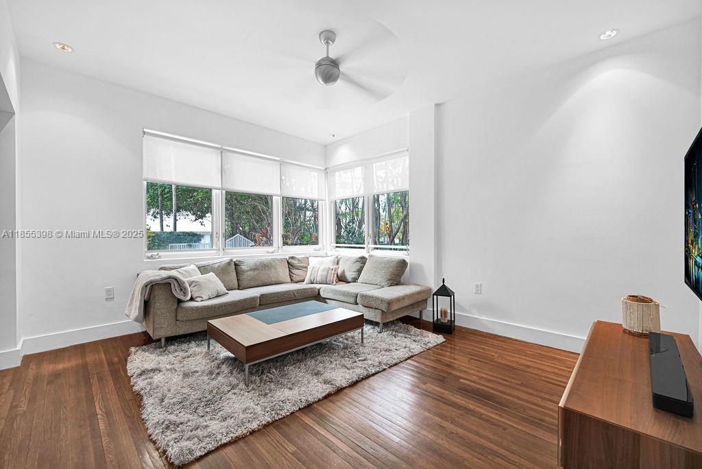 1751 James Ave 102, Miami Beach, פלורידה 33139, ארצות הברית של אמריקה 