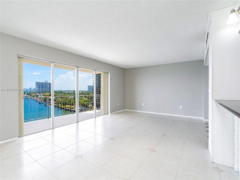 11111 Biscayne Blvd 912, Miami, Flórida 33181, Estados Unidos