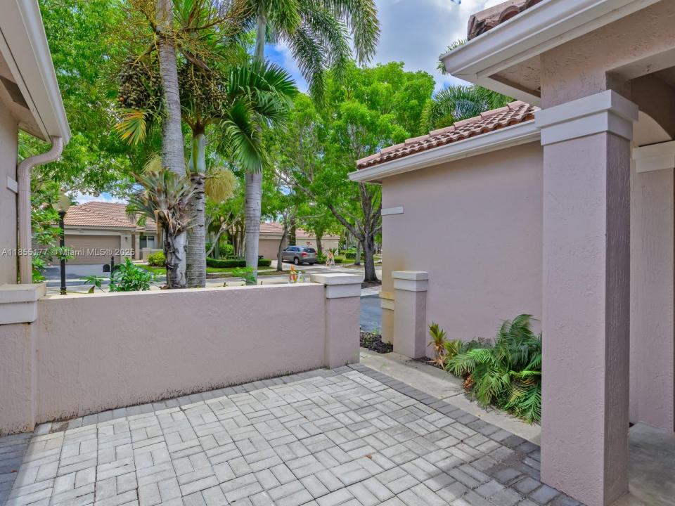 1846 Andromeda Ln, Weston, פלורידה 33327, ארצות הברית של אמריקה