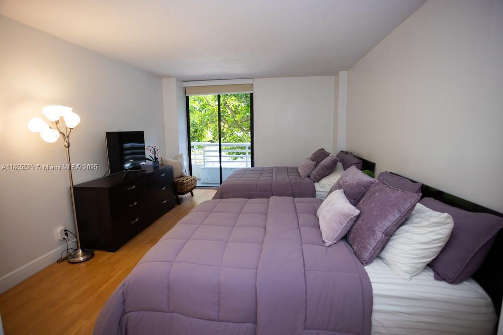 3300 NE 192nd St 214, Aventura, Florida 33180, USA