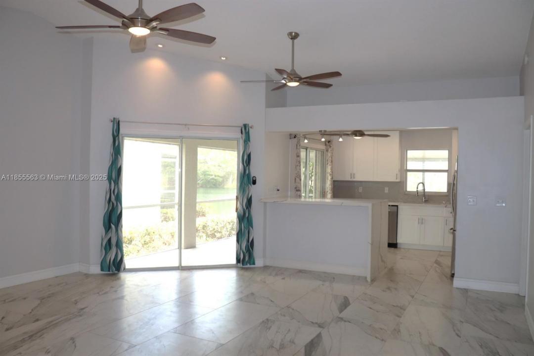 710 SE 22nd Ln, Homestead, Floride 33033, États-Unis