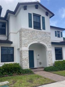 10005 SW 228th Ter 10005, Miami, Florida 33190, USA