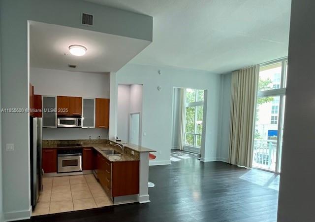 9055 SW 73rd Ct 207, Miami, Florida 33156, Stati Uniti