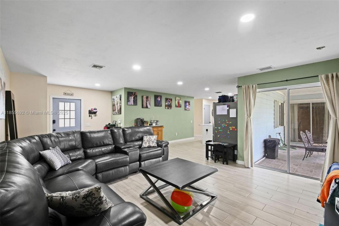 15025 SW 142nd Pl, Miami, Floride 33186, États-Unis