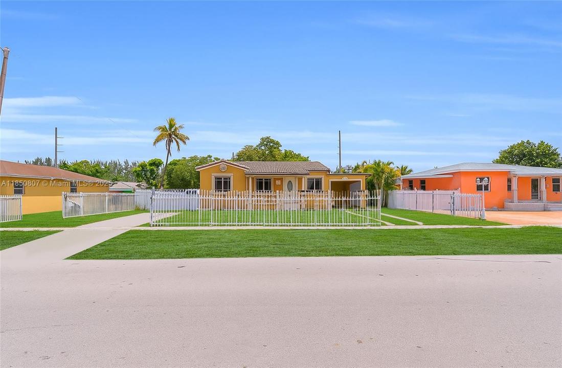 250 E 34th St, Hialeah, 佛罗里达州 33013, 美国