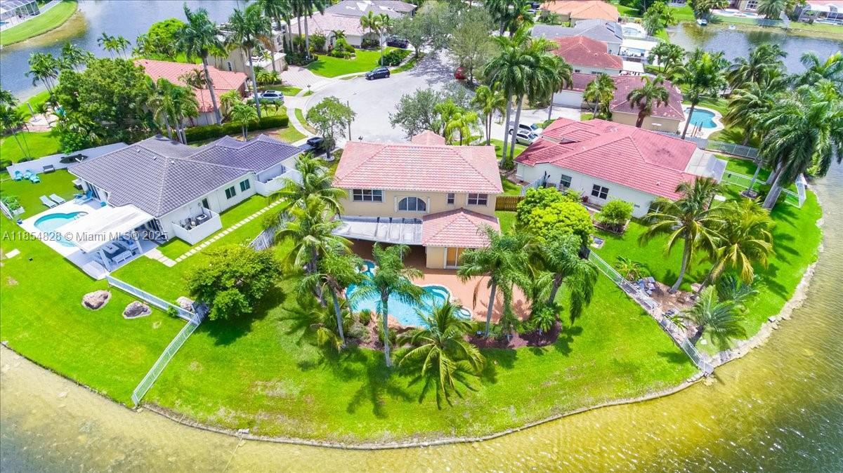 2340 NW 186th Ave, Pembroke Pines, Floride 33029, États-Unis