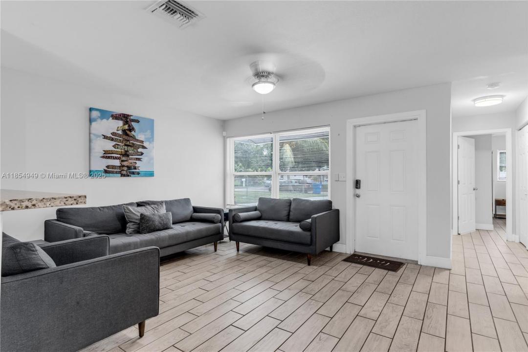 6660 Custer, Hollywood, פלורידה 33024, ארצות הברית של אמריקה