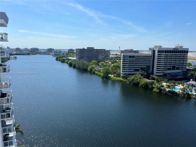 5077 NW 7th St PH 4 (1604), Miami, Florida 33126, USA