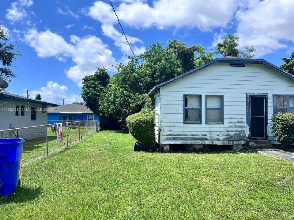 Miami, Florida 33147, Estados Unidos