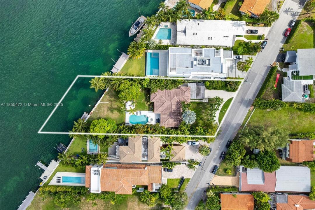 9250 Bay Dr, Surfside, Floride 33154, États-Unis