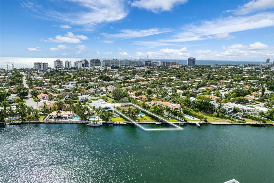 9250 Bay Dr, Surfside, Floride 33154, États-Unis