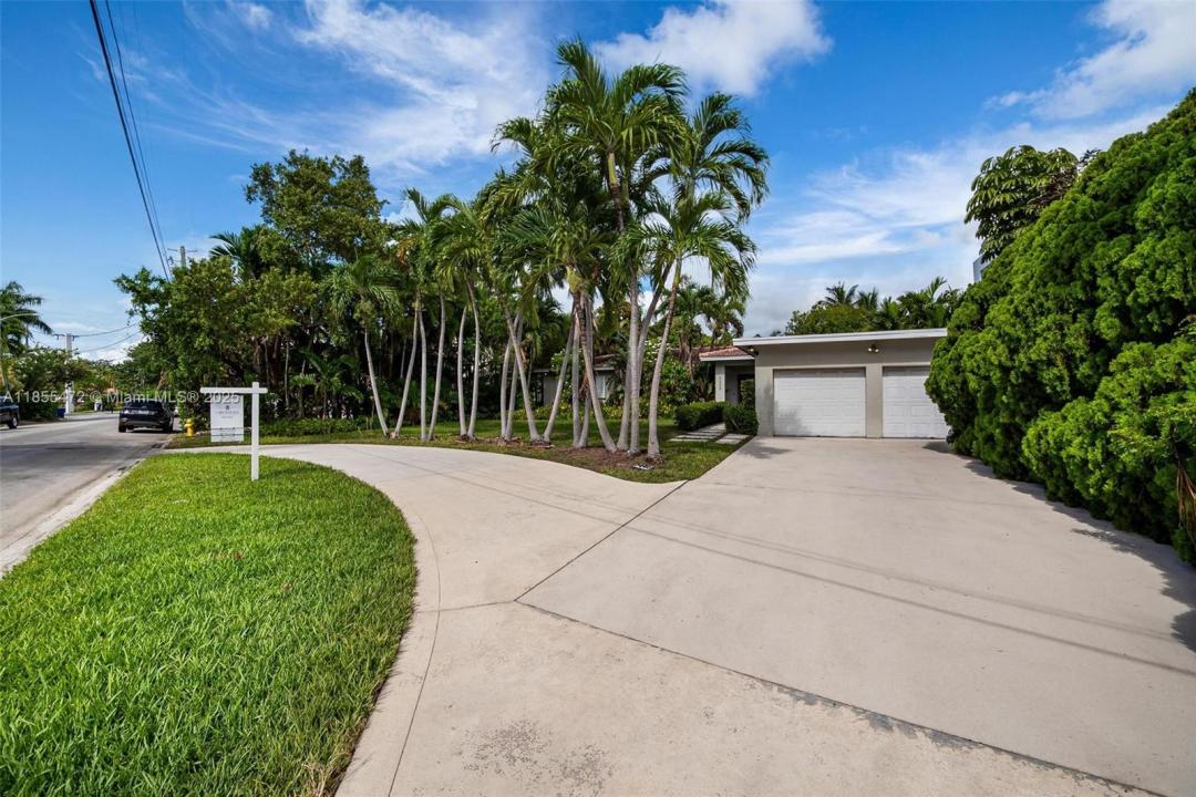 9250 Bay Dr, Surfside, Floride 33154, États-Unis