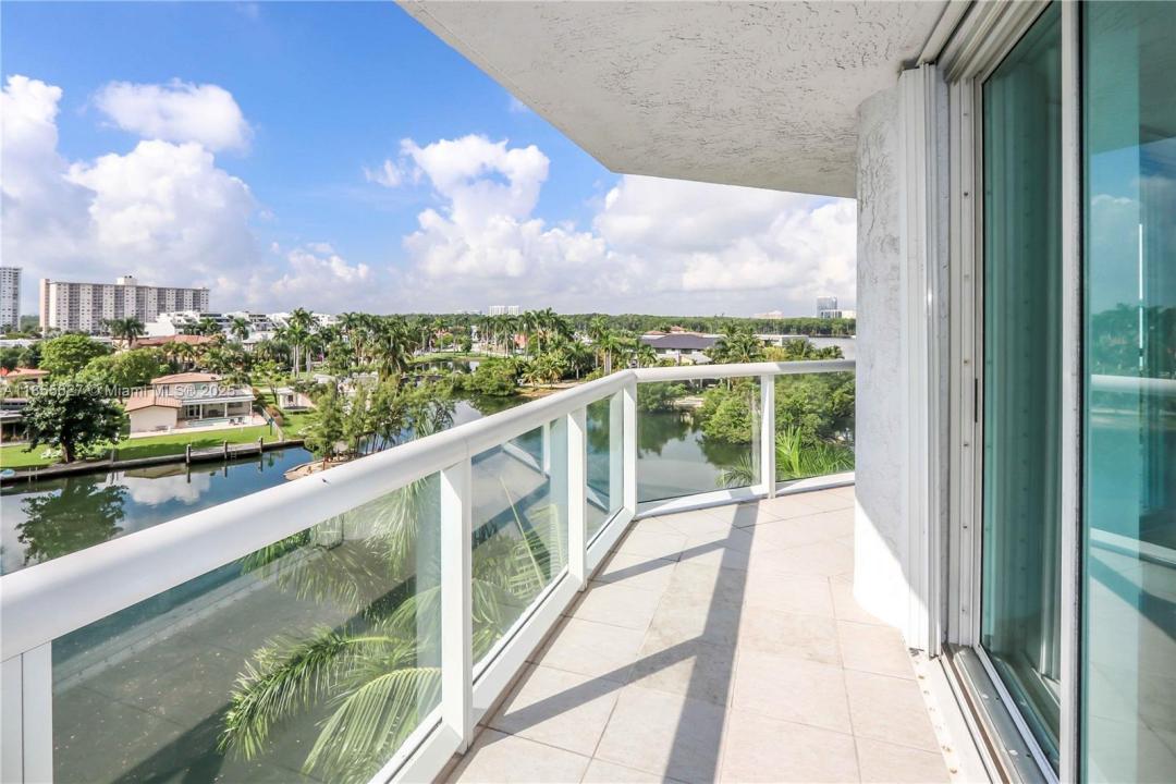 16500 Collins Ave 454, Sunny Isles Beach, Флорида 33160, Соединенные Штаты