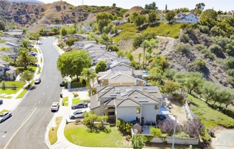 Hidden Hills Way, Corona, קליפורניה 92882, ארצות הברית של אמריקה 