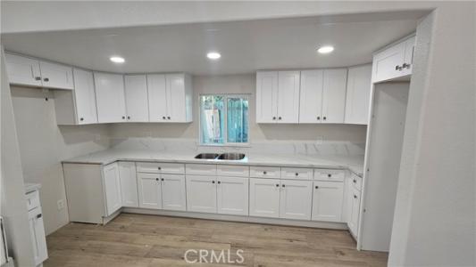 N 7th Street, Colton, California 92324, Stati Uniti