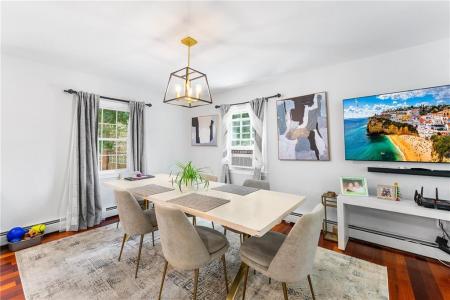 1375 Louisquissett Pike, North Providence, Rhode Island 02904, États-Unis