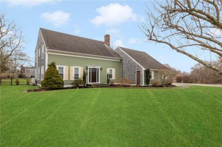 53 River Run Road, Middletown, RI 02842, USA
